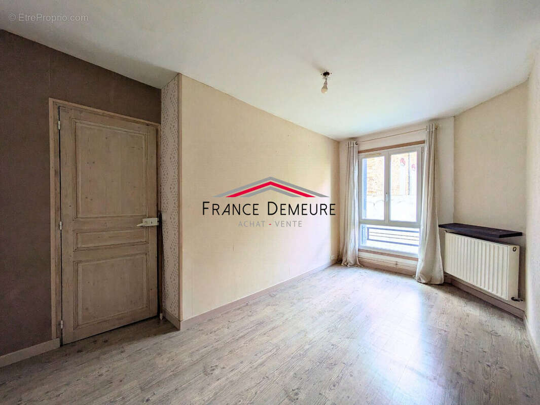 Maison à SAINT-LEU-LA-FORET