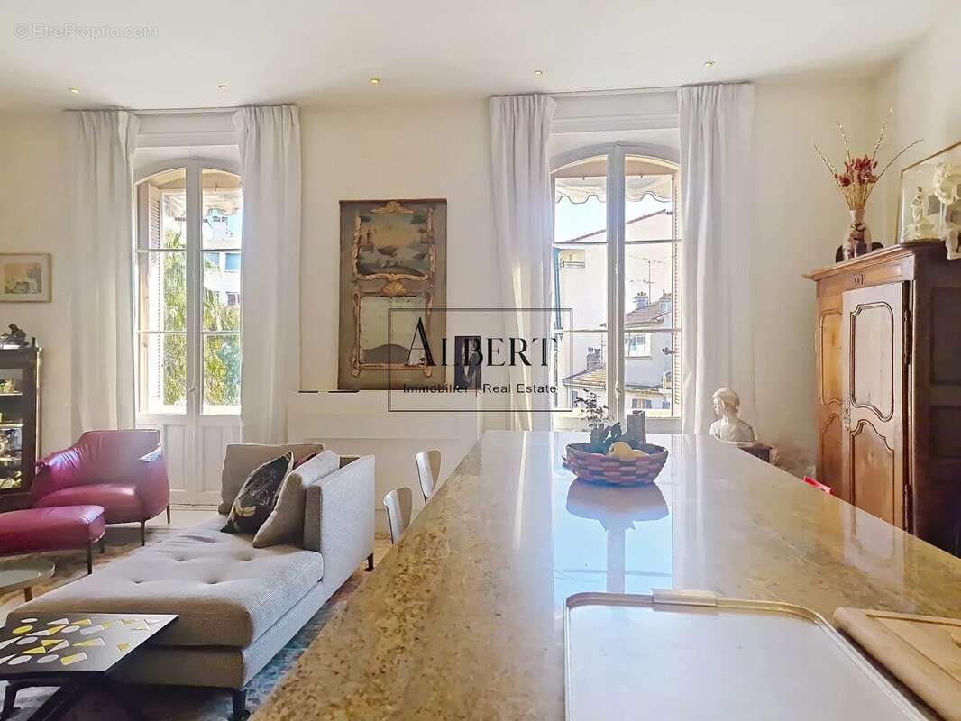 Appartement à CANNES