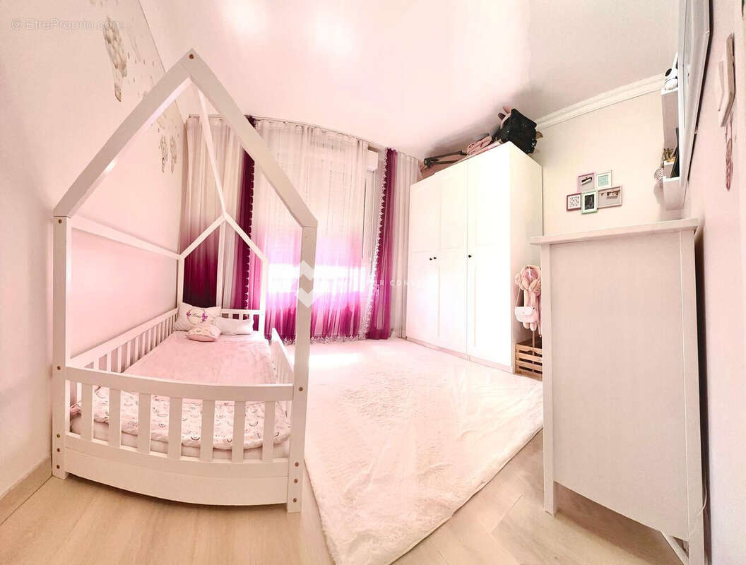 Appartement 114 m² à Garges-Les-Gonesse  - photo 4