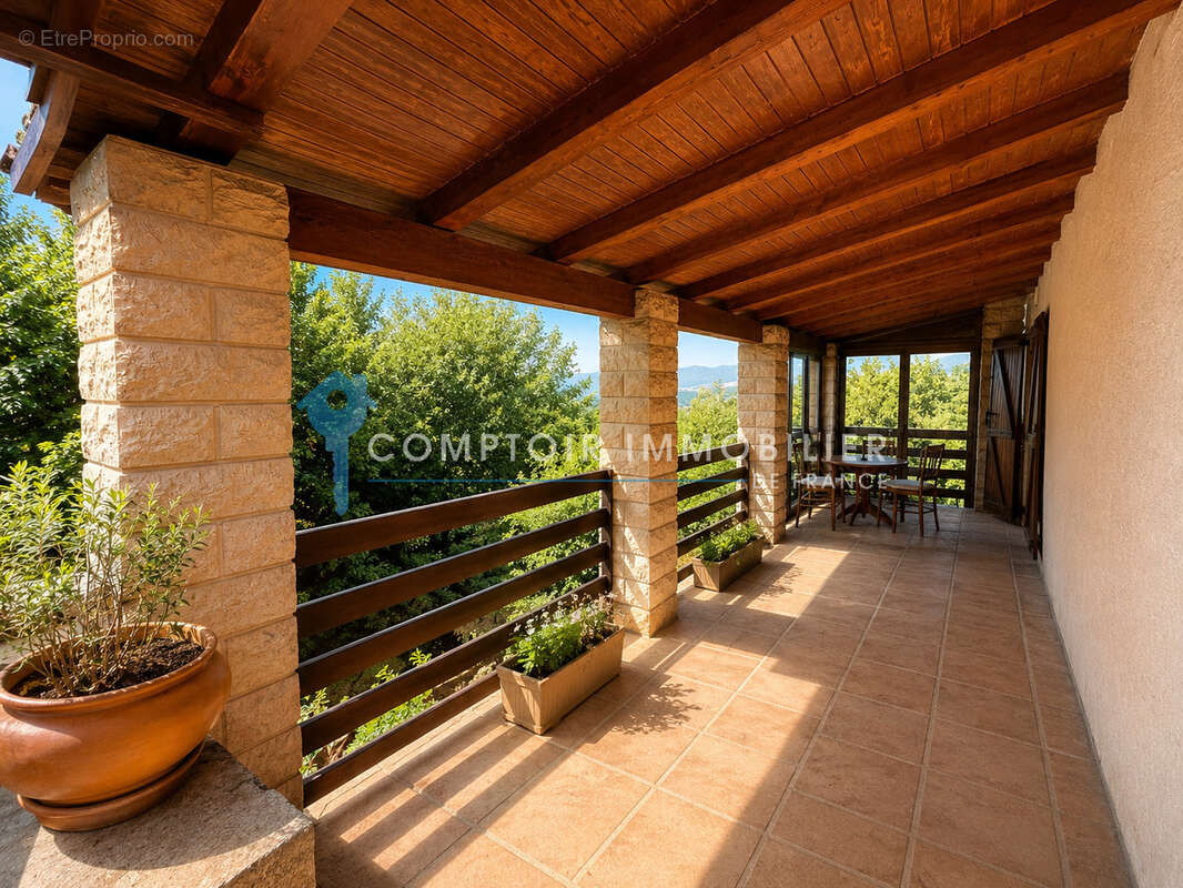 Saint-Privat   Maison individuelle de 95m2 sur terrain attenant de 1200m2, terrasse et garage - photo 2