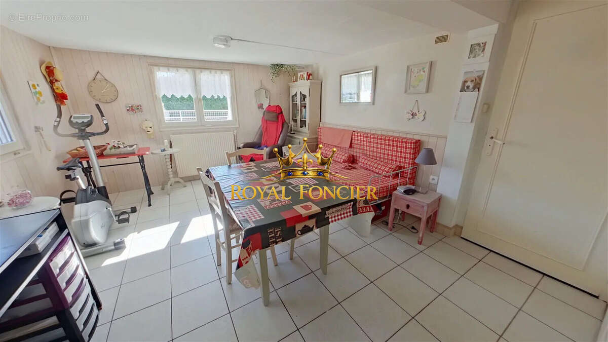 Maison 89 m² à Chatellerault  - photo 8