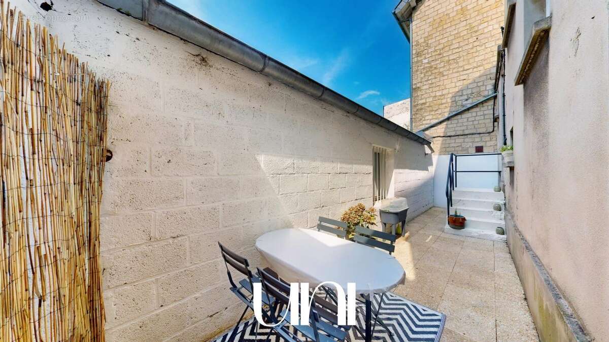 Maison de ville 4 pièces de 87 m2 avec terrasse et garage - Caen rive droite - photo 9