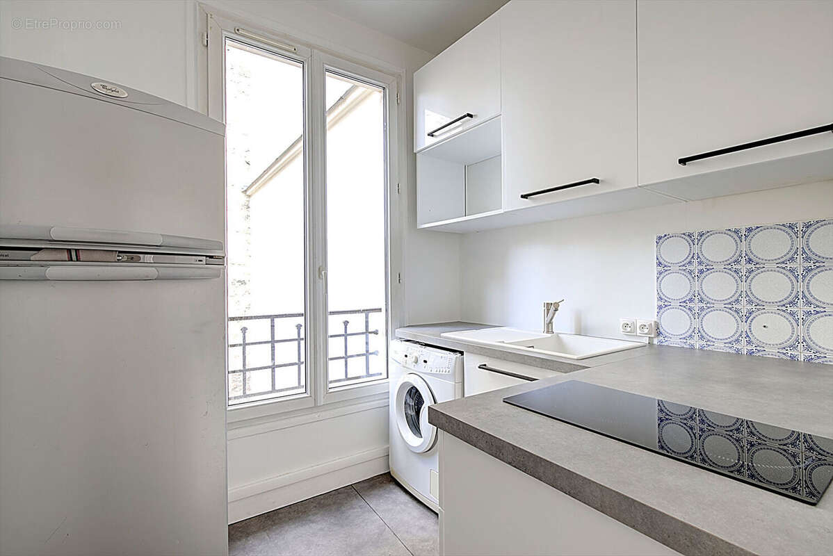 Appartement à PARIS-18E