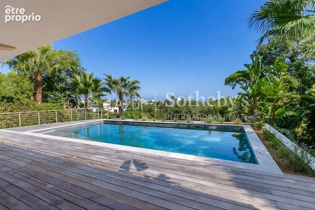 Cap d’Antibes, villa contemporaine de 320 m² avec piscine et vue mer - photo 6