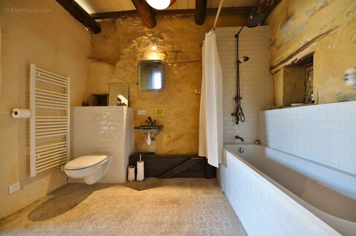 Maison à UZES