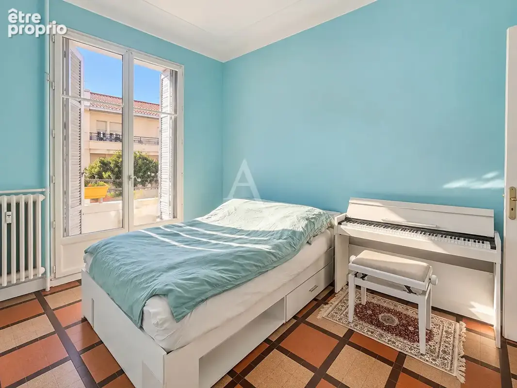 Carre d'or - 13008 - appartement 4pieces - chambre de service - cave - photo 10