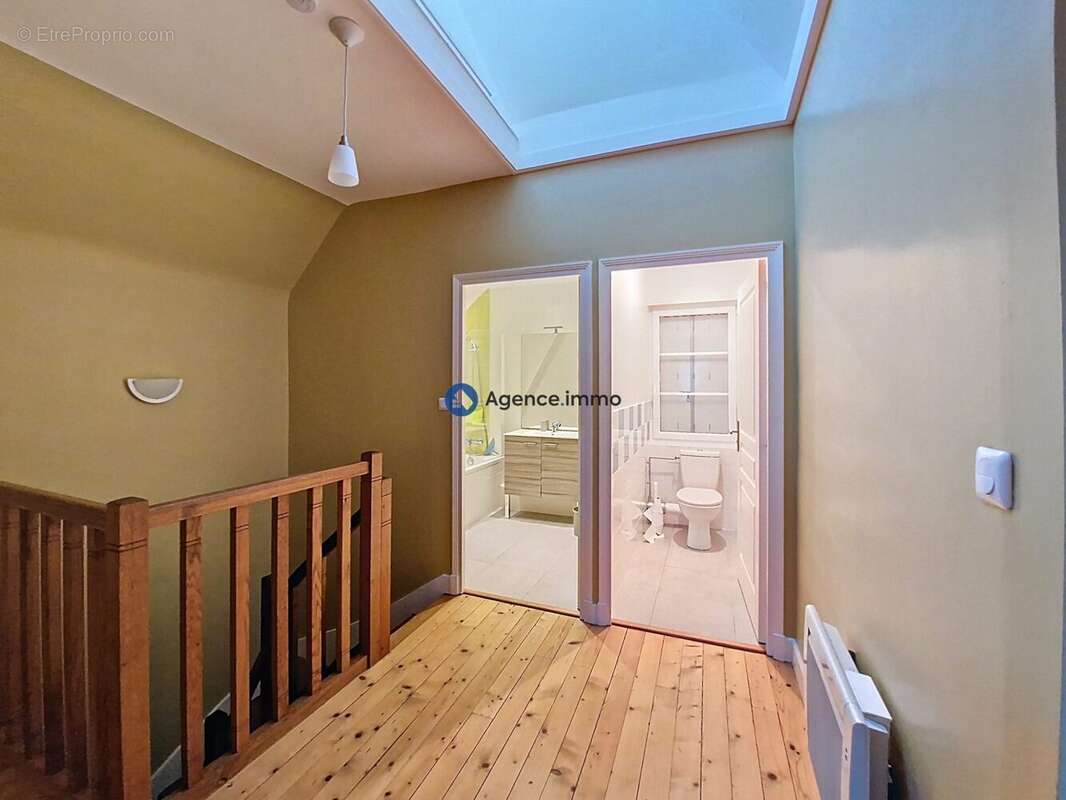 Maison à CHATEAU-LA-VALLIERE