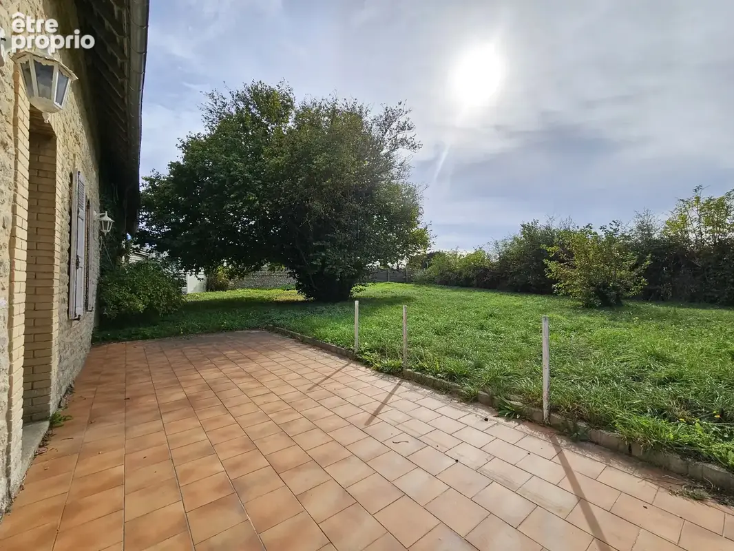 Écrameville   Maison à rénover avec beau potentiel - Terrain 1200m2 - photo 3