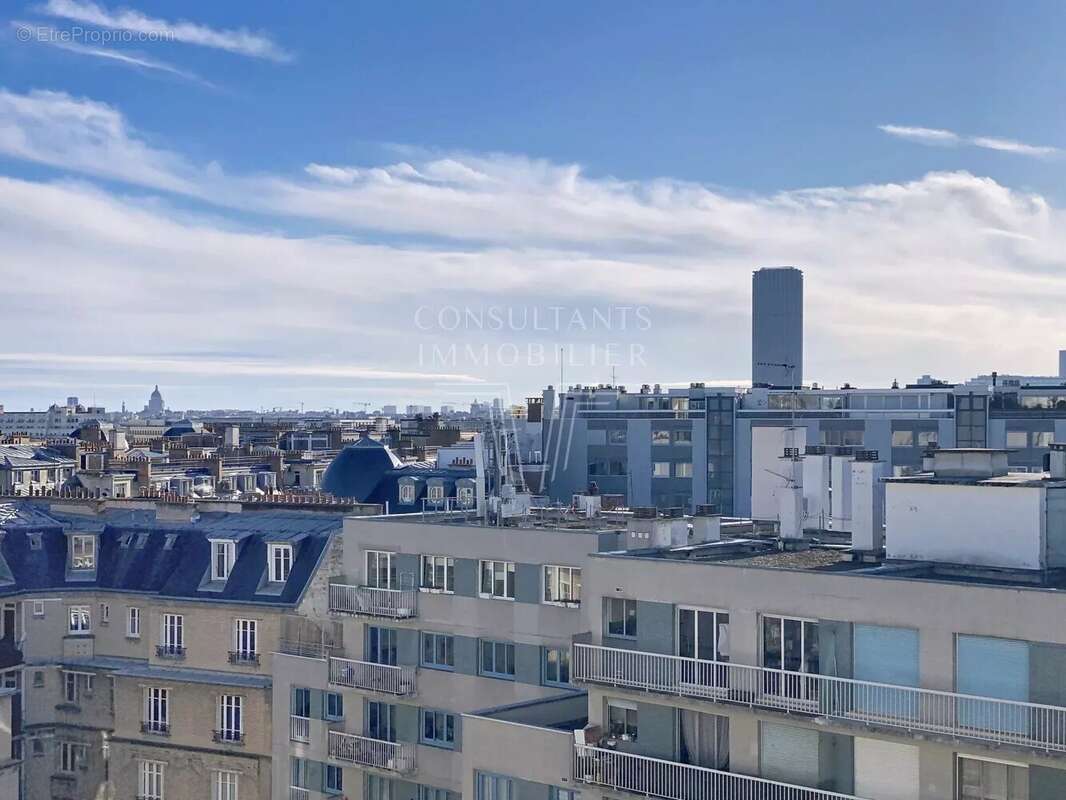 Appartement à PARIS-15E