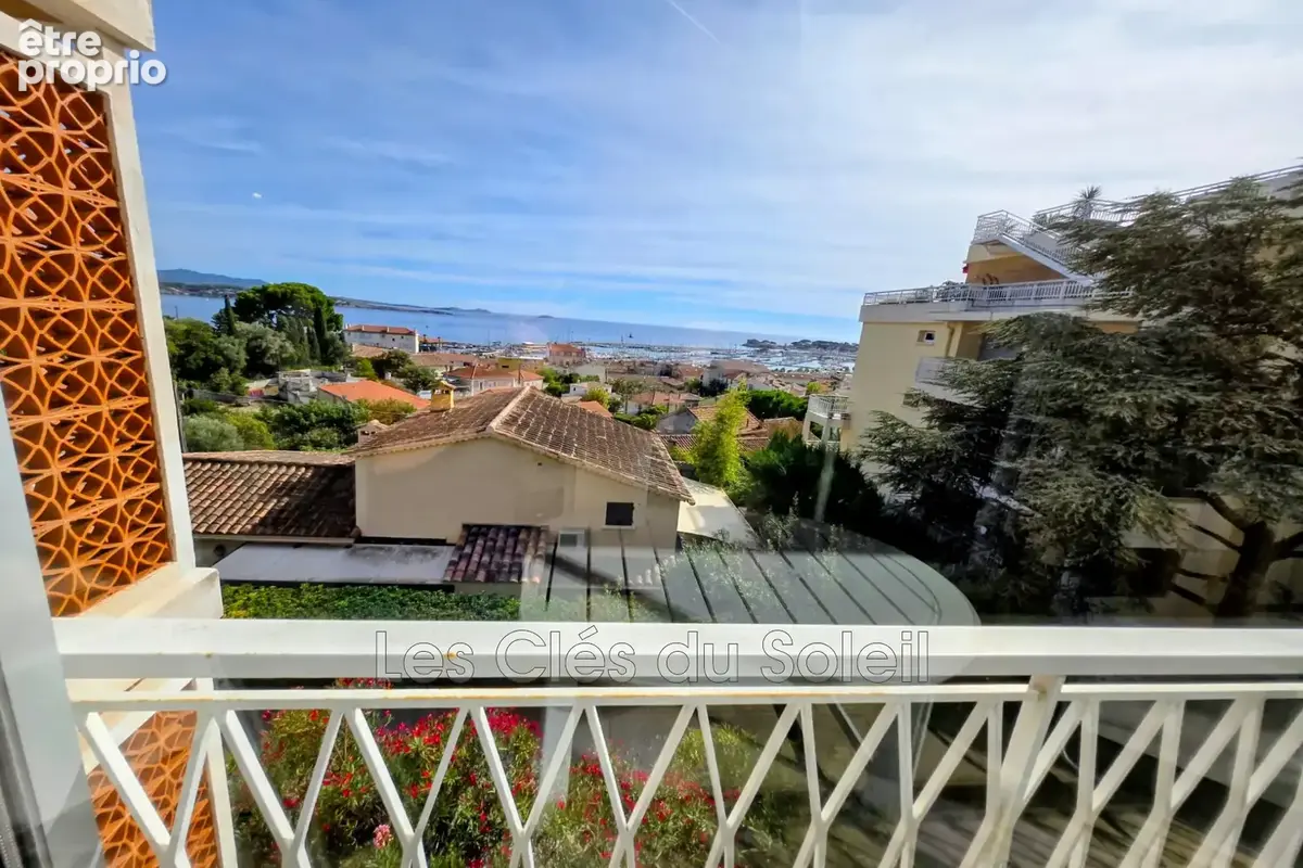 Appartement 3 pièces 54 m² à vendre à Bandol (83150) - photo 3
