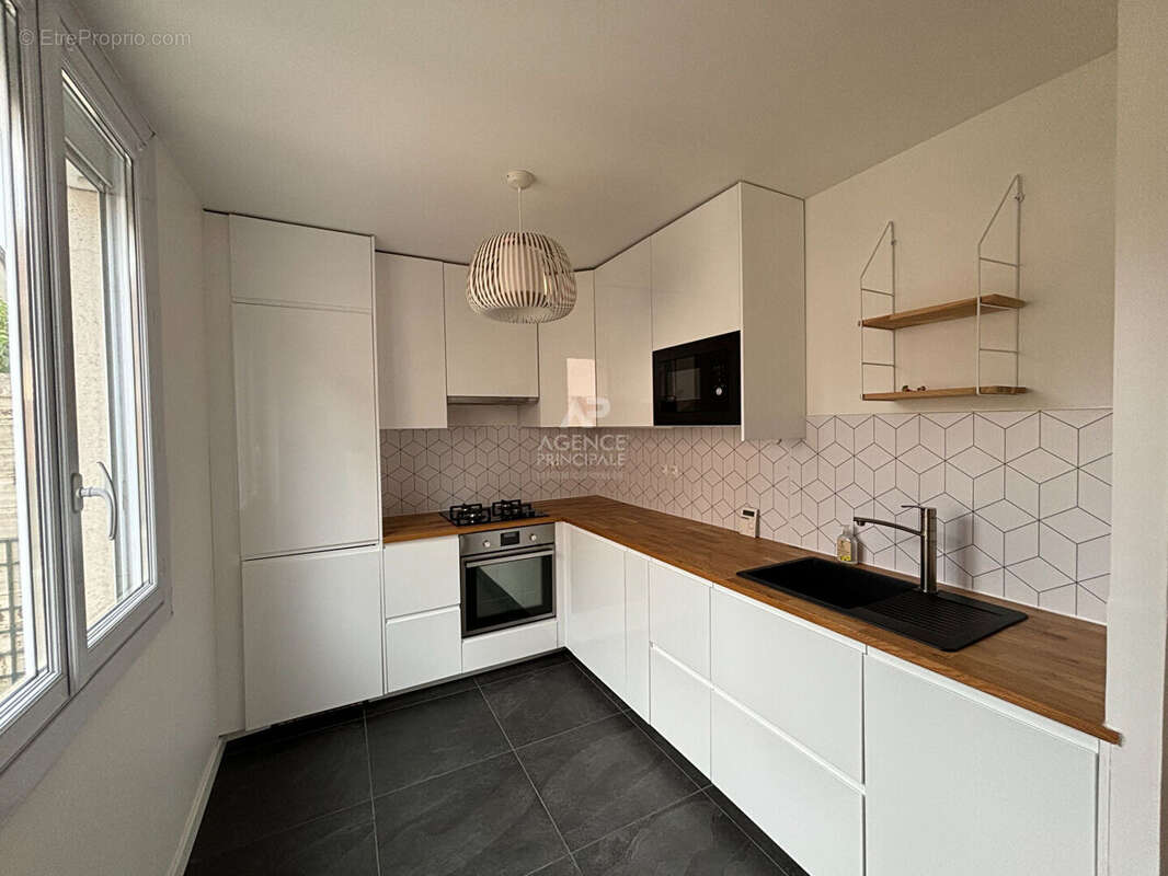 Appartement à MAISONS-LAFFITTE