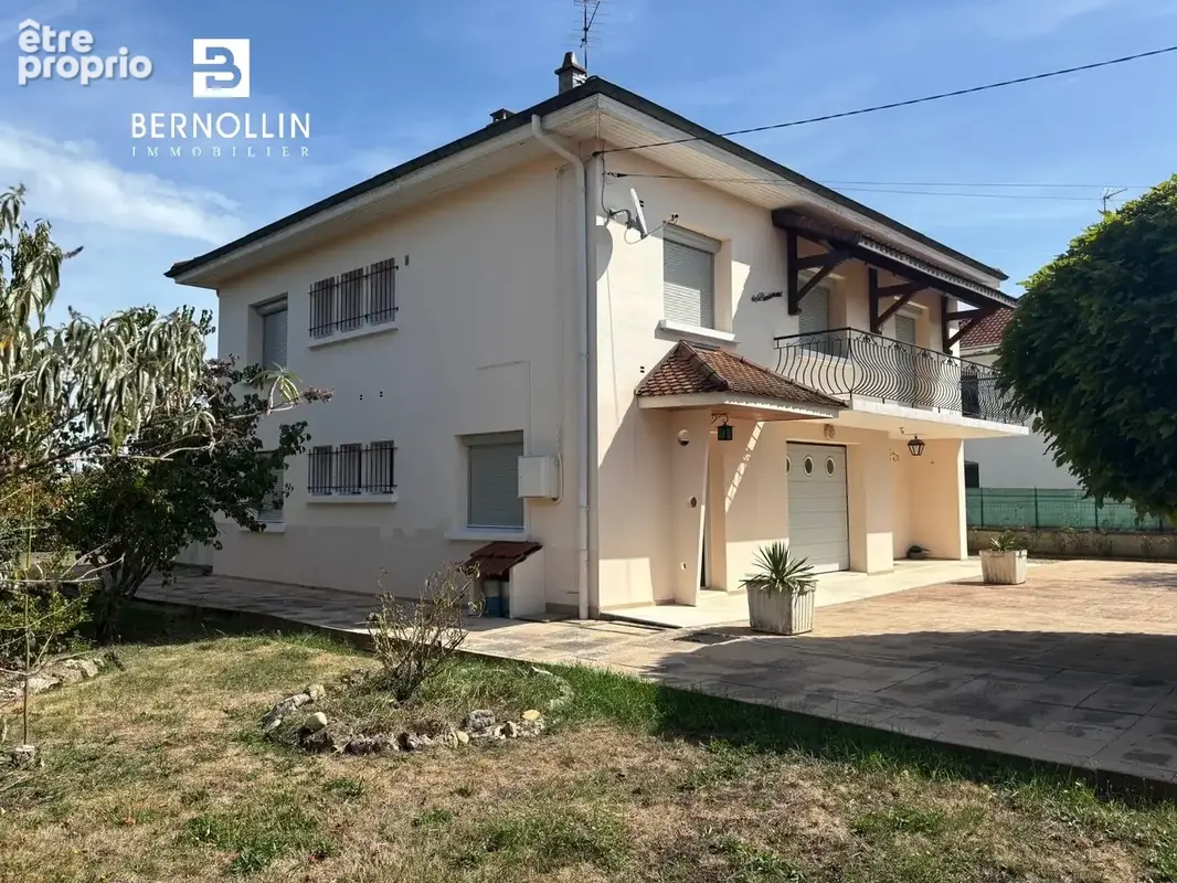 Belle maison familiale dans un quartier calme de Péronnas - photo 3