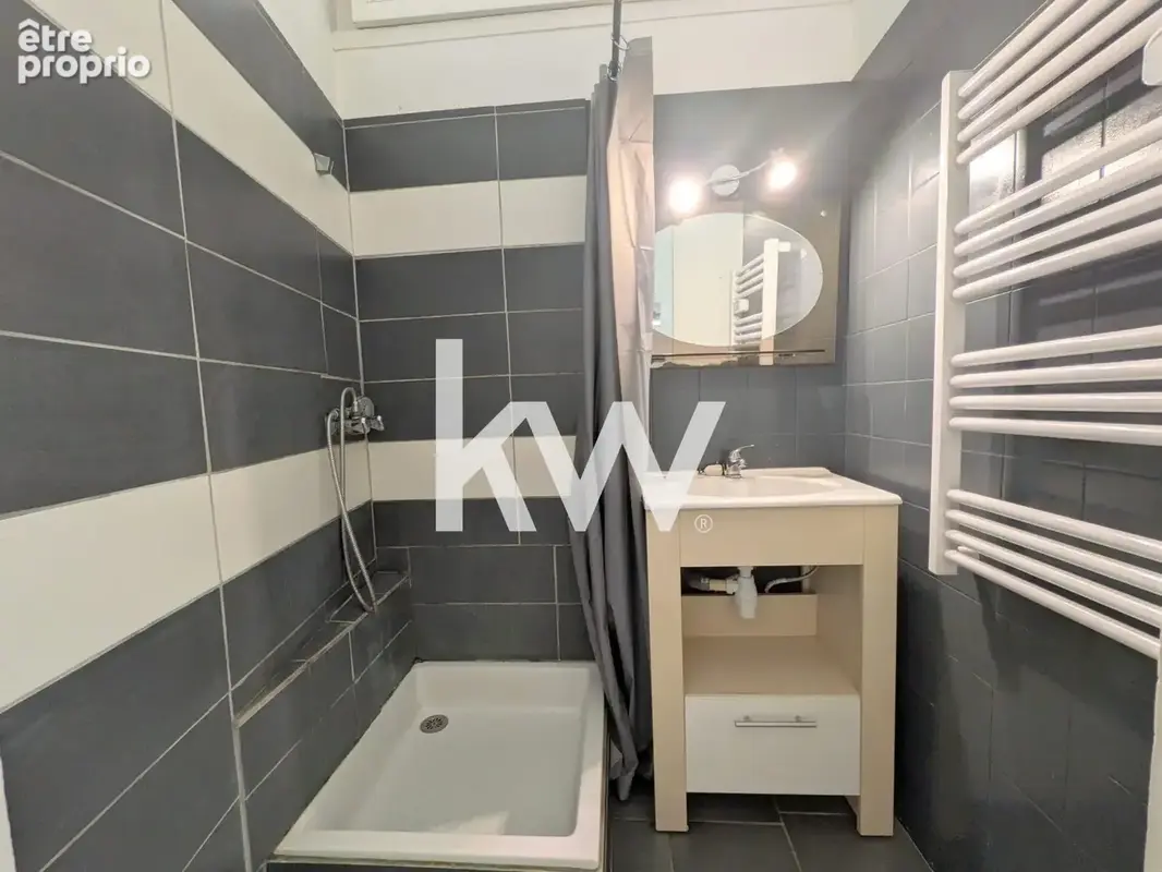 Appartement 1 pièce 32 m² à vendre à Saint-Etienne (42000) - photo 4