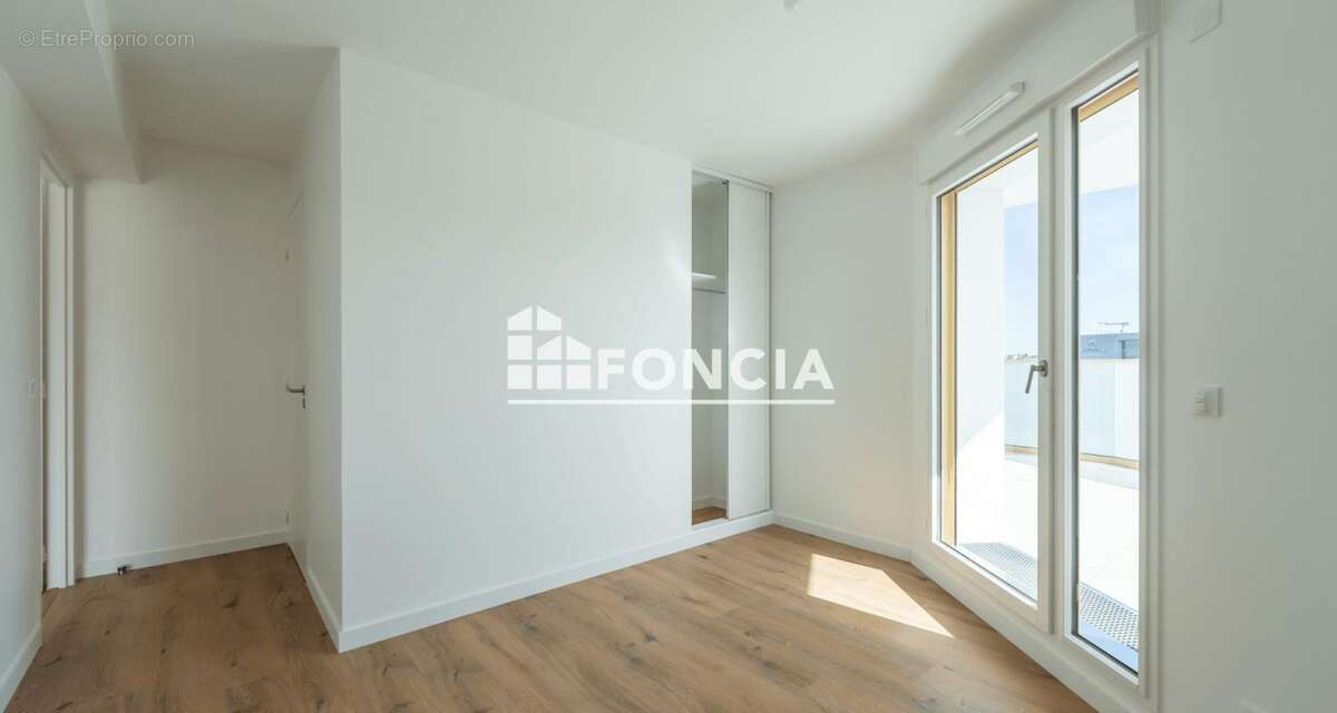 Appartement à RUEIL-MALMAISON