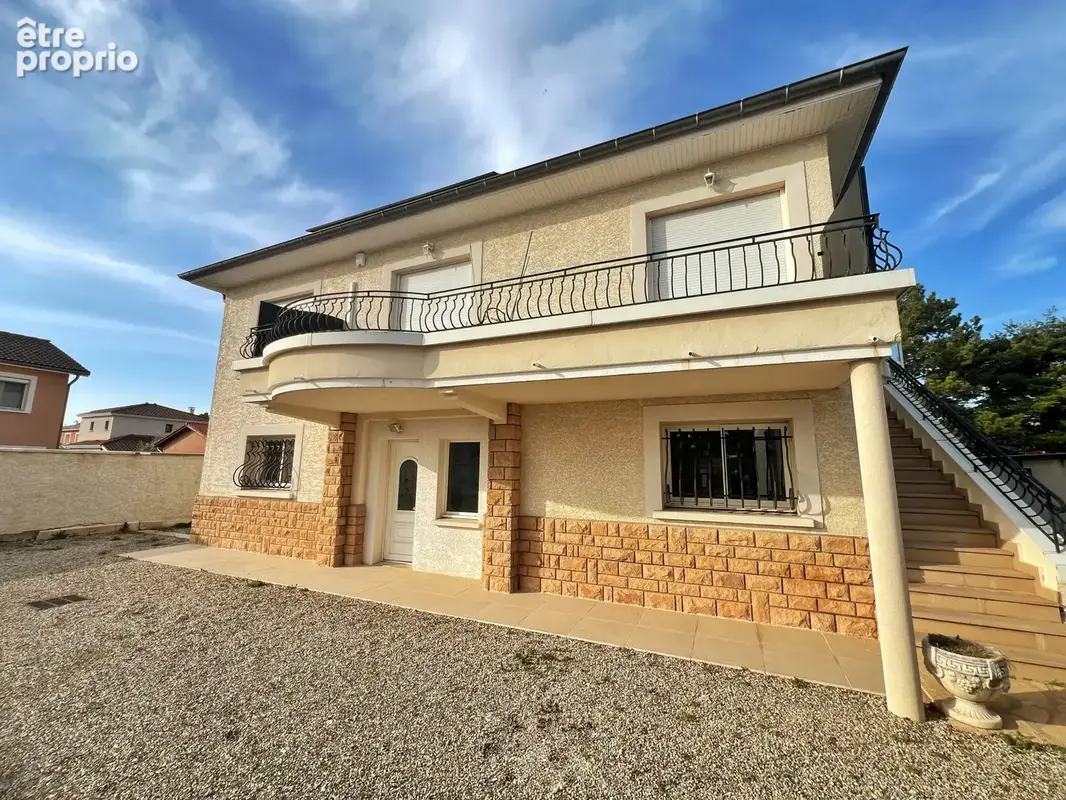 Toussieu   Maison 183 m2 sur terrain de 720 m2 - photo 3