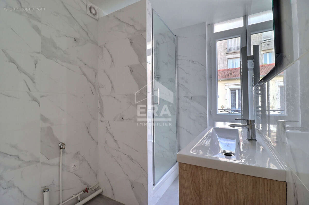 Appartement à BOIS-COLOMBES