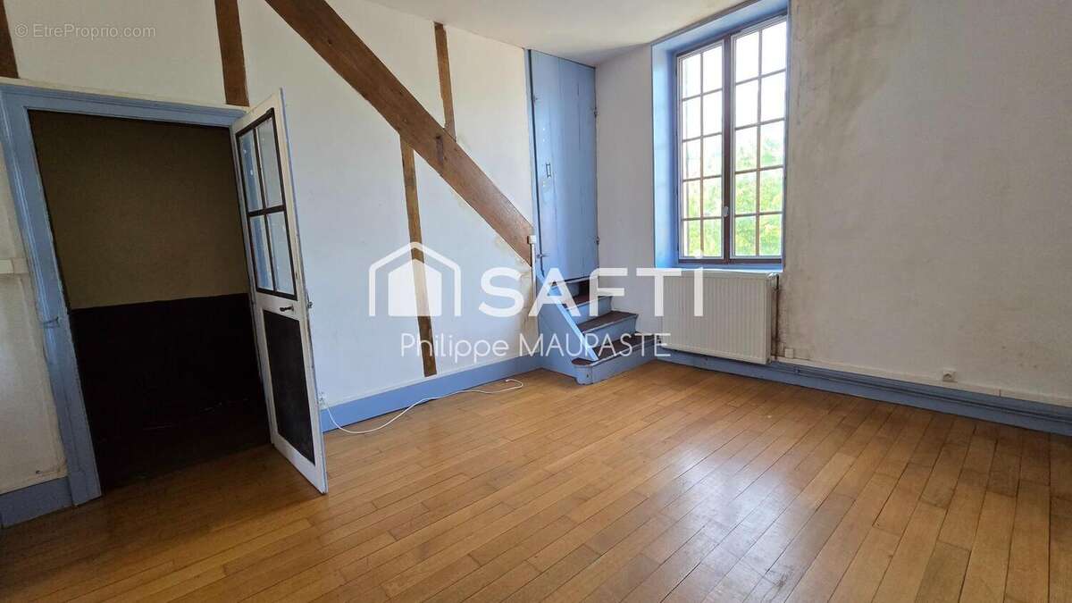 Maison 140 m² à Raveau  - photo 6