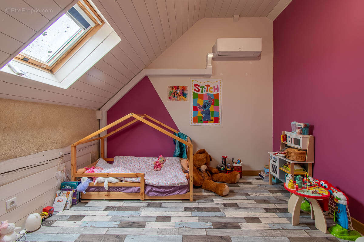 Maison Quincy 7 pièce(s) 160 m2 - photo 8