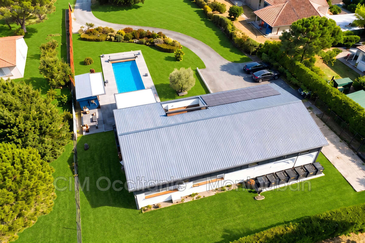 Maison 300 m² à Montauban  - photo 3