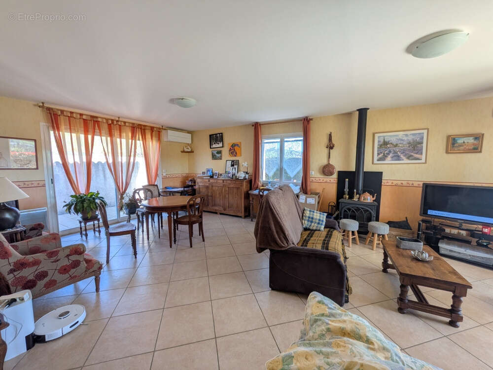 Maison à LEZAT-SUR-LEZE