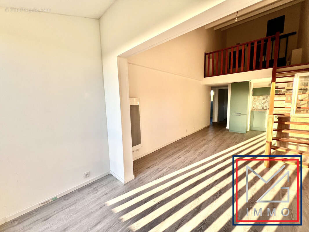 Appartement à SANARY-SUR-MER