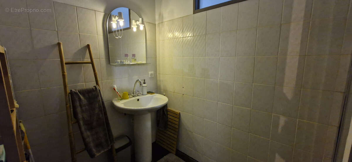 Maison à MORTAGNE-SUR-GIRONDE