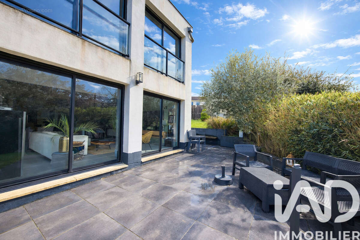 Photo 3 - Maison à CHATELLERAULT