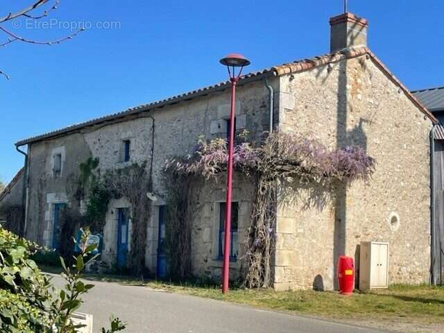 Maison à FLEIX
