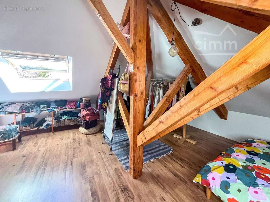 Maison à LA TERRASSE