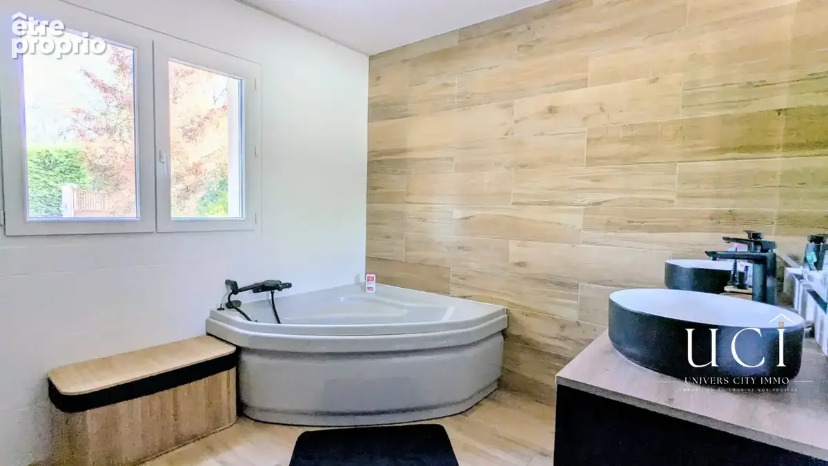 Maison 7 pièces 165 m² à vendre à Coueron (44220) - photo 9
