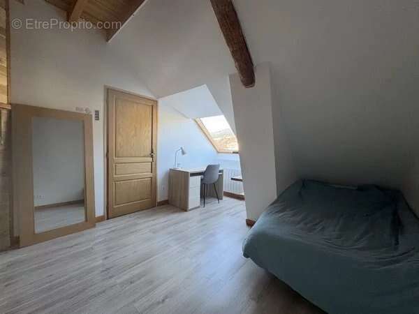 Appartement à LA MURE