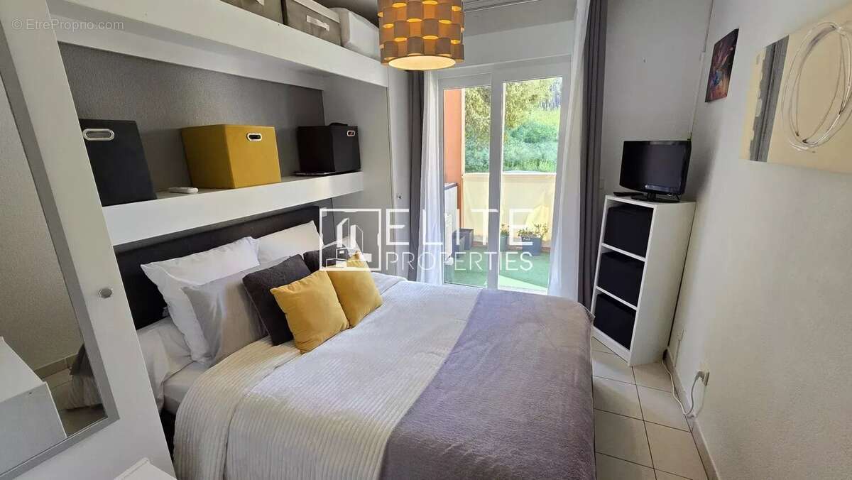 Appartement à THEOULE-SUR-MER