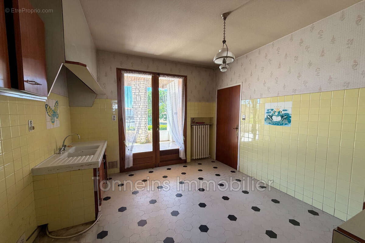 Maison 120 m² à Tonneins  - photo 6