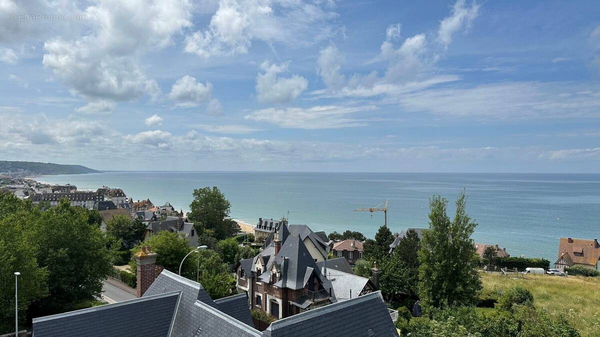 Maison à BENERVILLE-SUR-MER