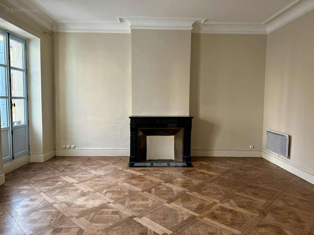 Appartement à CARCASSONNE