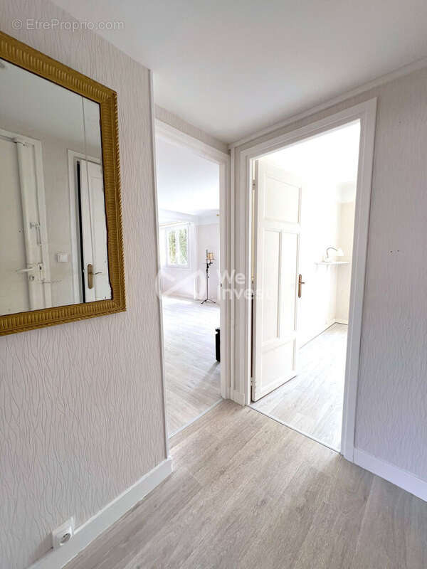 Appartement 69 m² à Viroflay  - photo 3