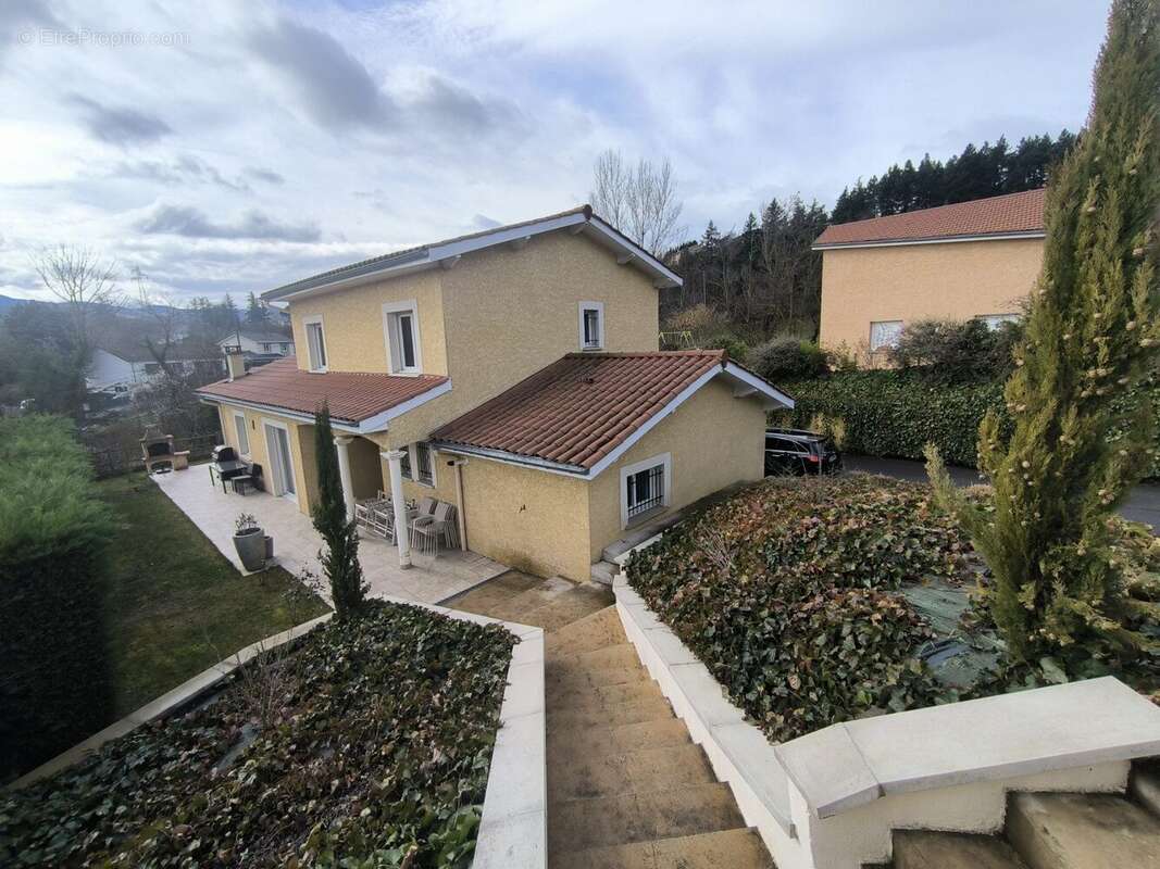 Maison à LA GRAND-CROIX