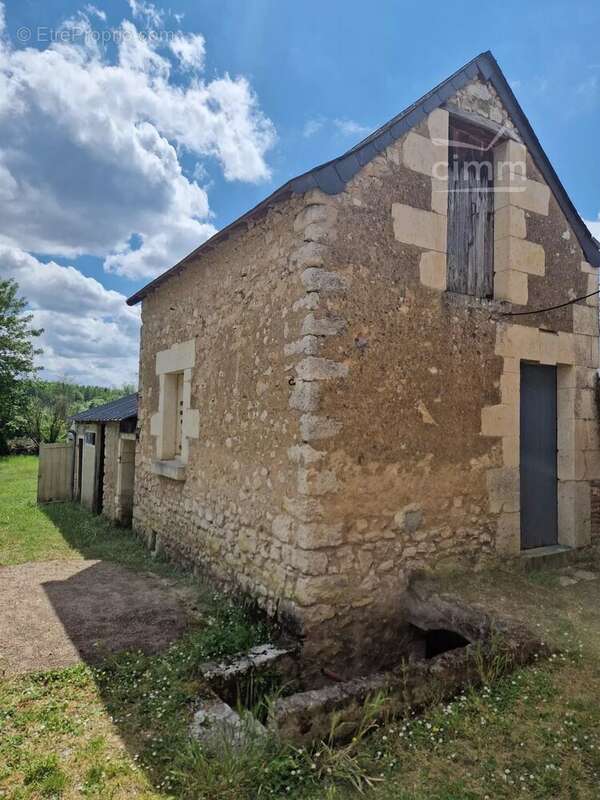 Maison à ARTANNES-SUR-INDRE