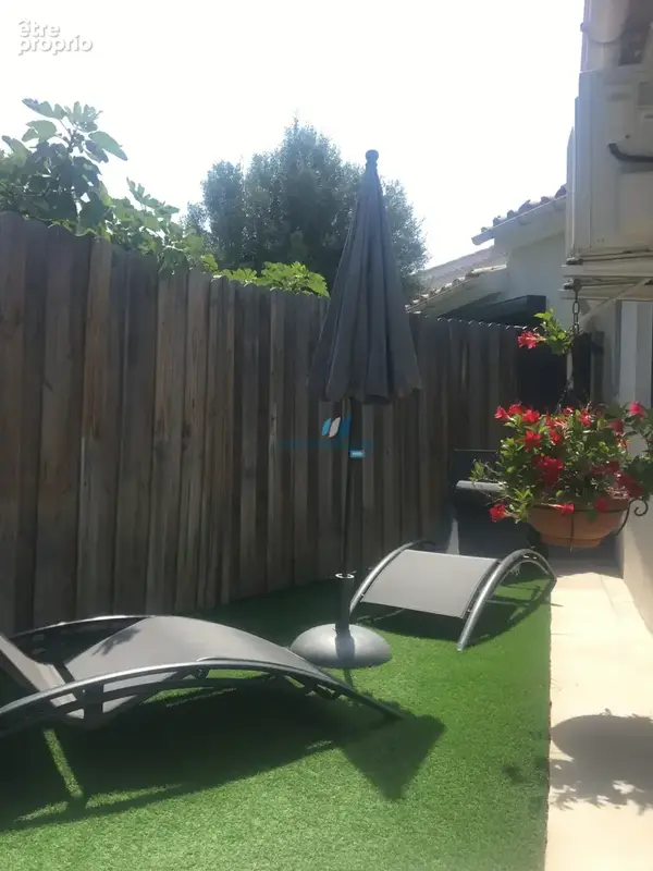 Villa + 2 appartements indépendants à Sanary Sur Mer - photo 8