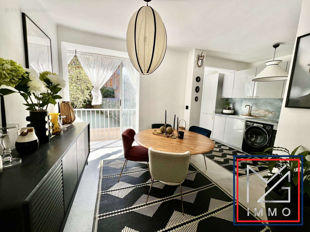 Appartement à SIX-FOURS-LES-PLAGES