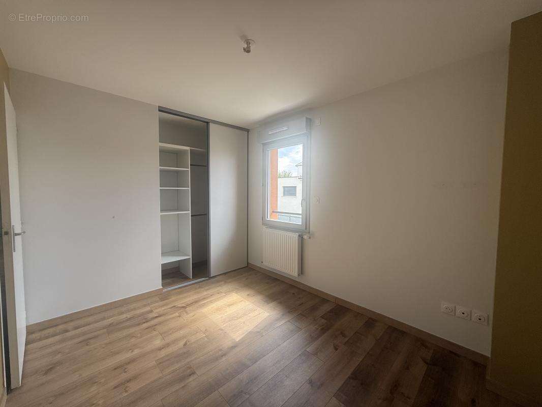 Maison 4 pièces avec jardin et garage - photo 7