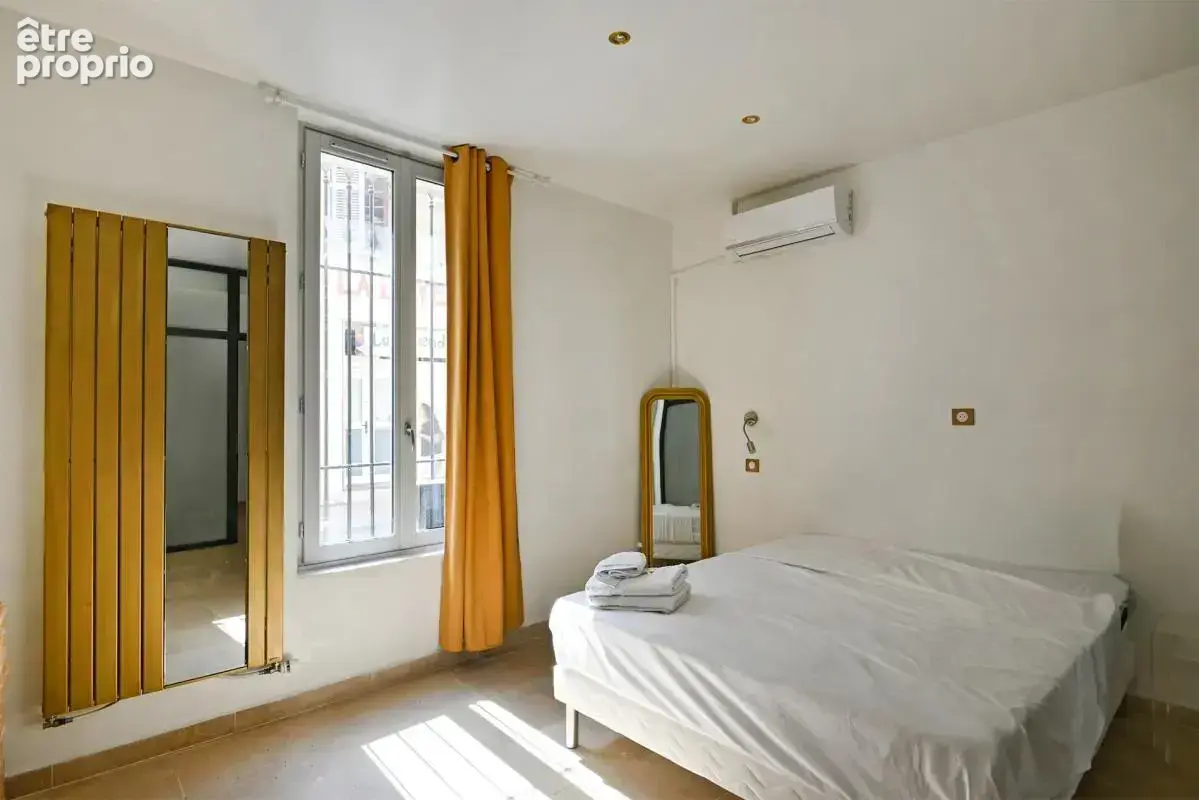 Avignon intra-muros – Immeuble de rapport rénové, de 8 logements, vendu entièrement meublé - photo 12