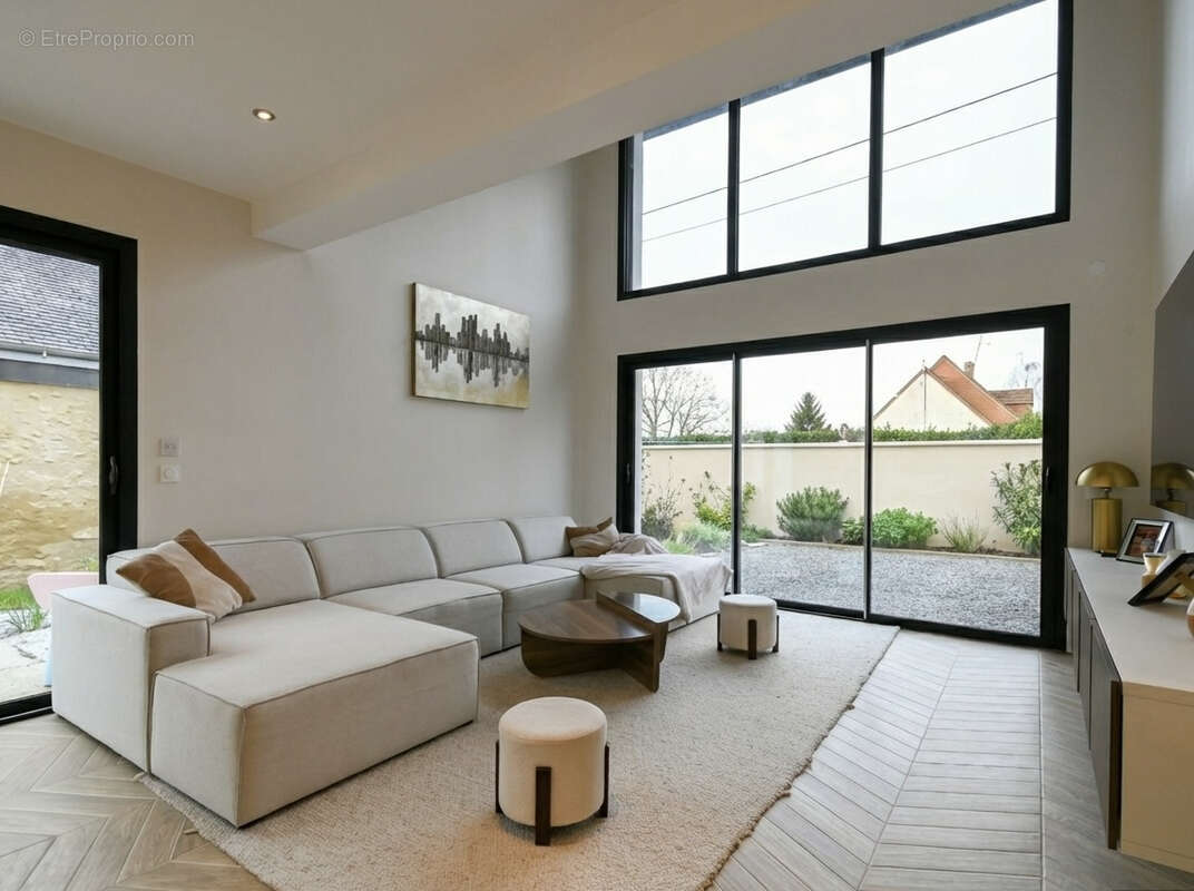 Maison à JOUE-LES-TOURS