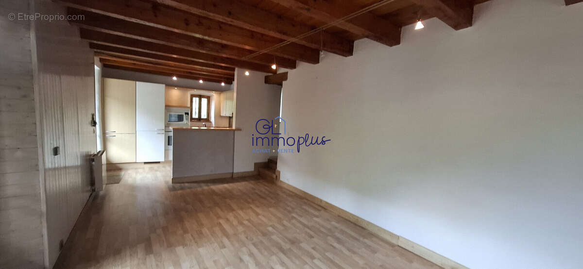 Appartement à TOURS-EN-SAVOIE
