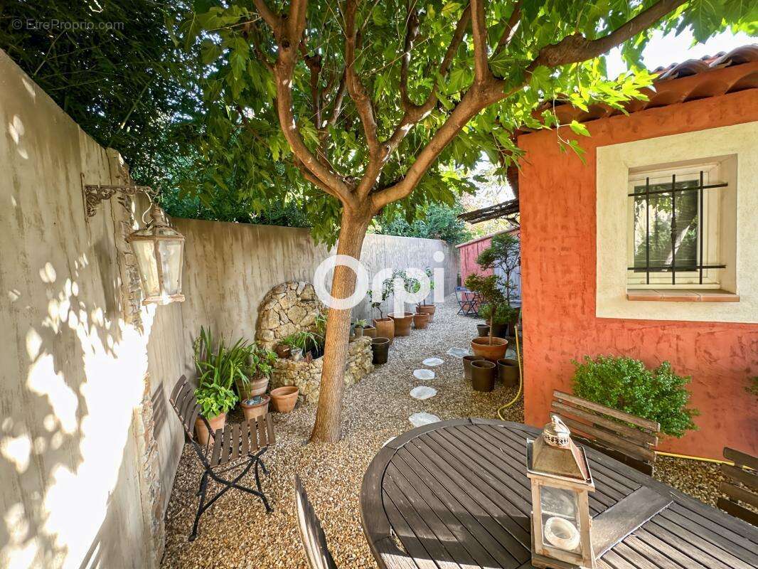 Maison à MARSEILLE-11E