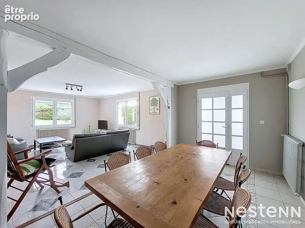 A Vendre Maison de 210 m² avec dépendances, garage et parc arboré de plus de 3700 m² à Gazaupouy - photo 7