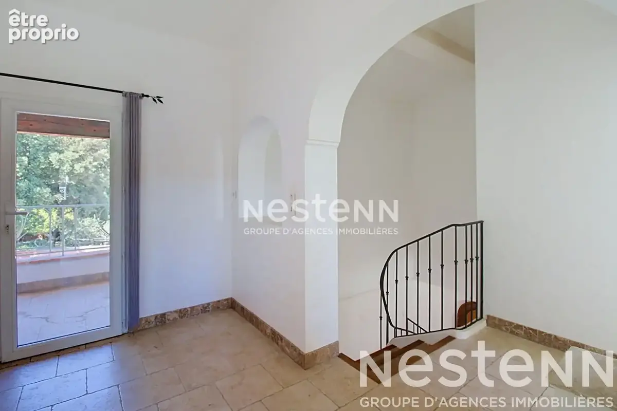 A VENDRE Maison Lorgues 6 pièces 167 m2- Piscine- Garage - photo 12