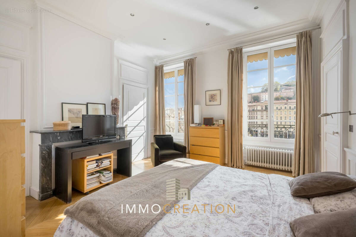 Appartement à LYON-1E