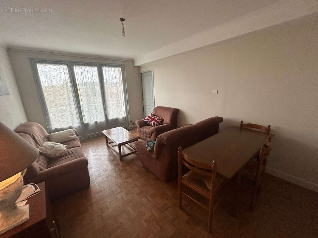 Appartement à BRON