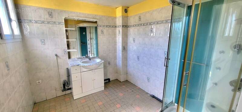 Maison à NOTRE-DAME-DE-BONDEVILLE